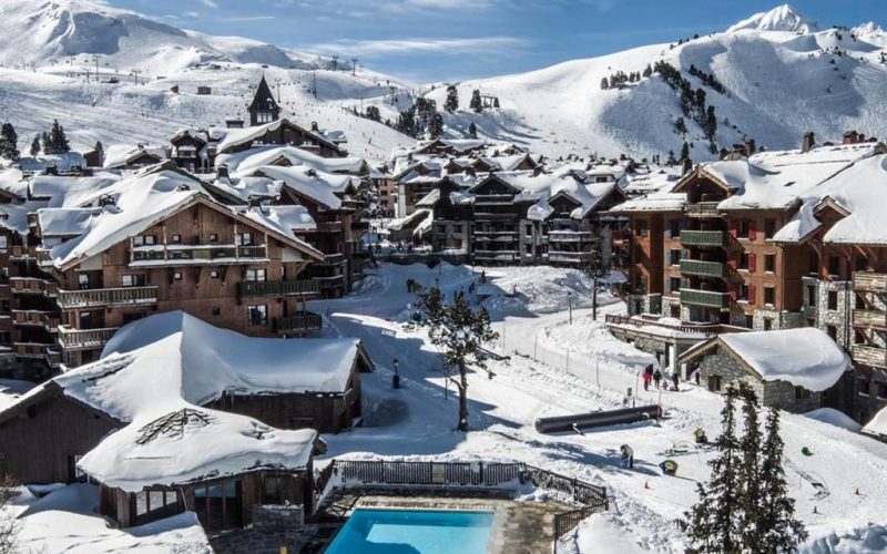 LES ARCS 1950 – The most beautiful ski village I’ve ever been to